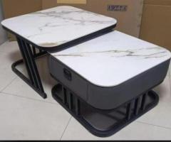 Guéridons modernes – élégance et qualité.