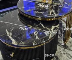 Guéridons modernes – élégance et qualité.